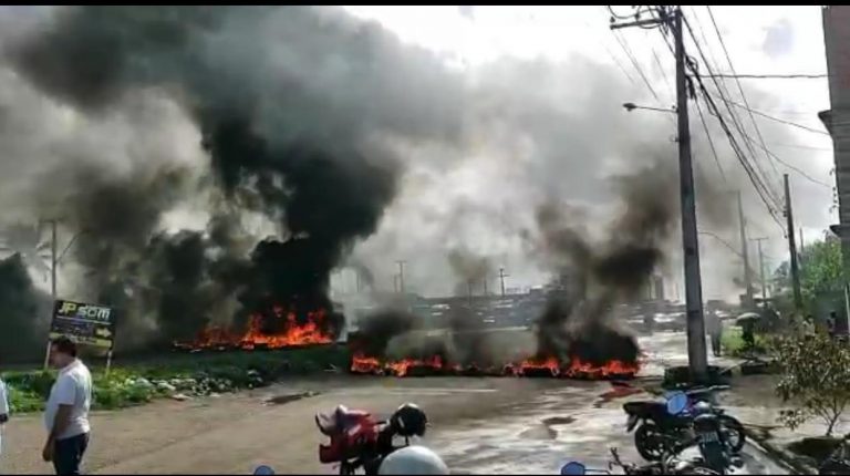 Morte de cidadão em abordagem da PRF de Sergipe gera manifestação na BR-101