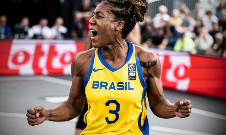 Seleção feminina de basquete se classifica para oitavas do Mundial