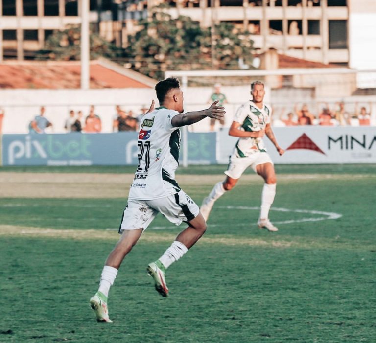 Lagarto FC vence o Sergipe no Barretão