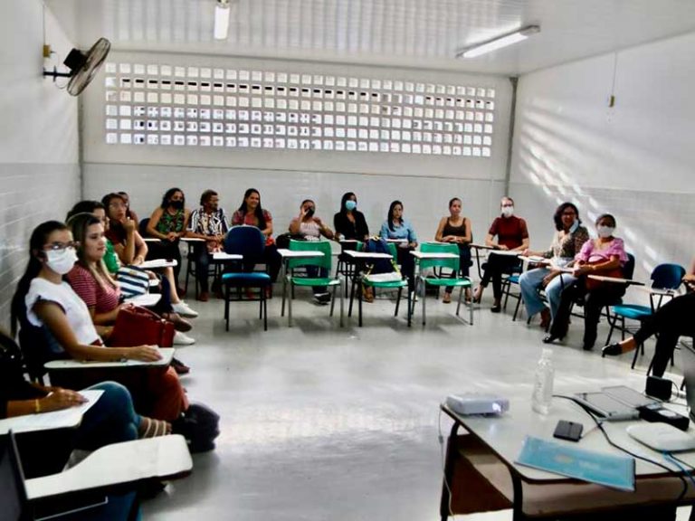 Prefeitura de Lagarto e Fundação Vivo realizam Formação Aula Digital para os professores