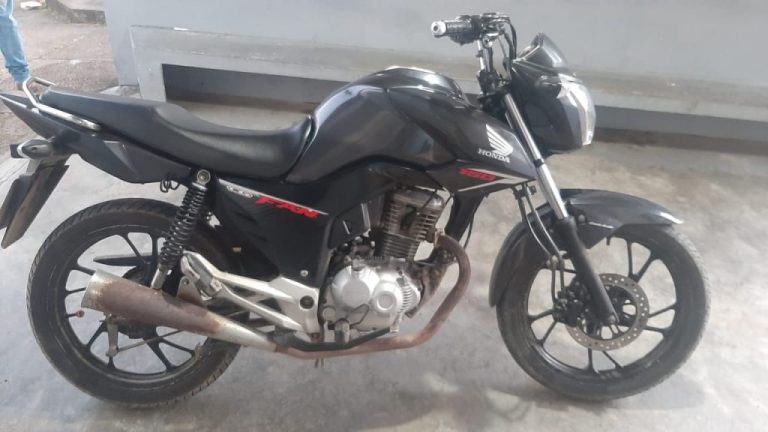 Dupla é presa por receptação e falsidade ideológica em Riachão do Dantas