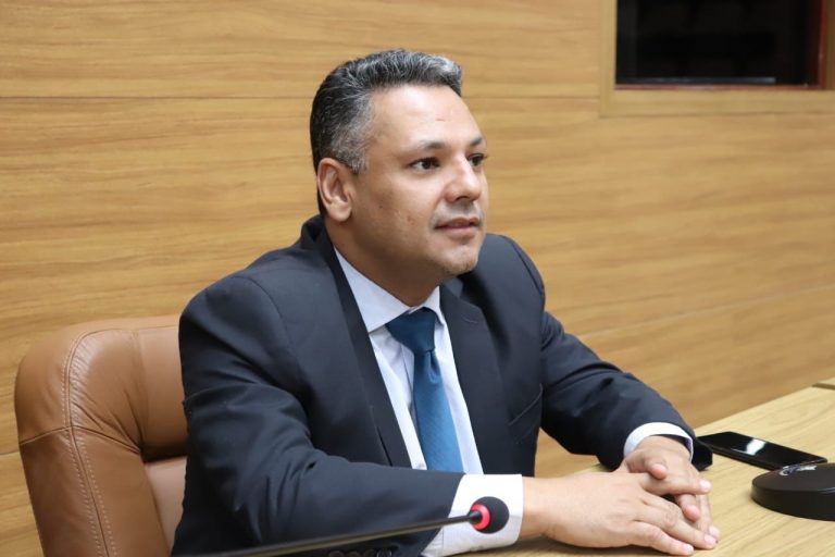 “Governo descumpre lei aprovada pela Alese”, revela Ibrain de Valmir