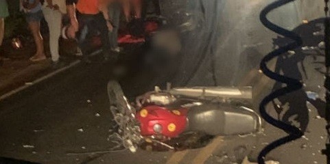 Moradores de Lagarto e Itabaiana se envolvem em acidente em Campo do Brito