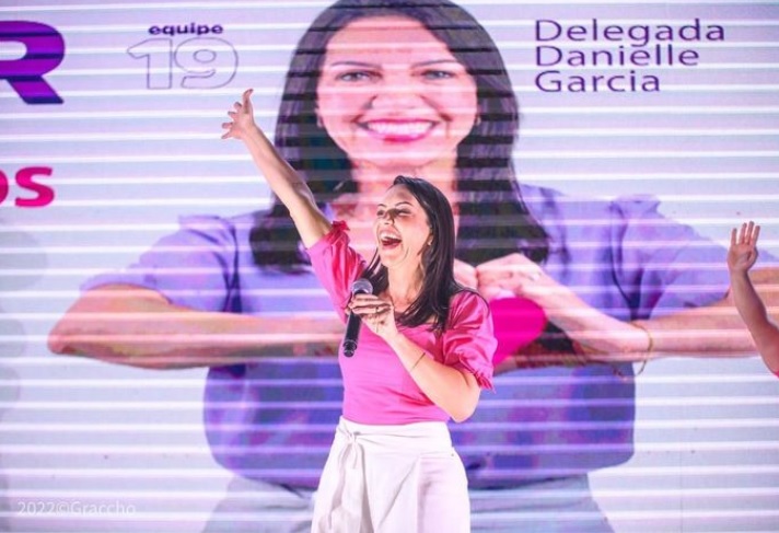 Podemos oficializa delegada Danielle Garcia como pré-candidata ao Senado