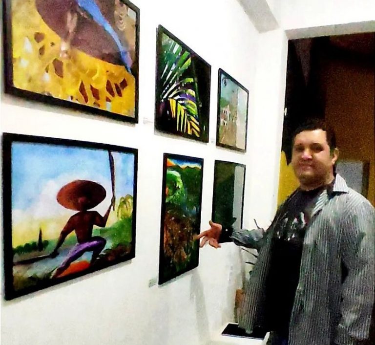 Artista lagartense expõe obras no Festival Cultural do Brasil