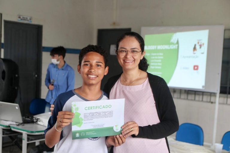 Alunos da Escola Manoel de Paula são certificados pelo IFS