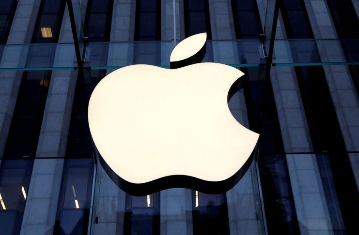 2022-08-05t172313z_1_lynxmpei740ve_rtroptp_4_tech-apple-china-taiwan