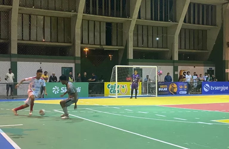 Colônia Treze vence o Lagarto na Copa TV Sergipe de Futsal