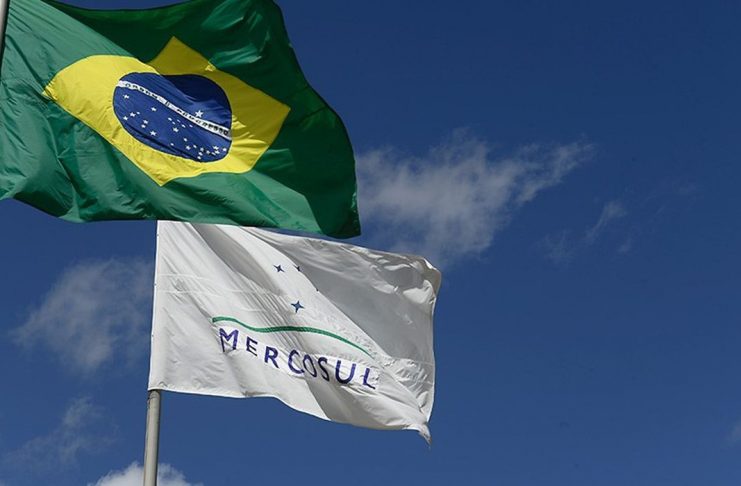 Bandeira do Mercosul. (Foto: Marcos Oliveira)