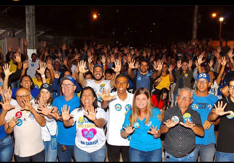 Vereador Marcelo da Carnaíba mostra força durante encontro com amigos