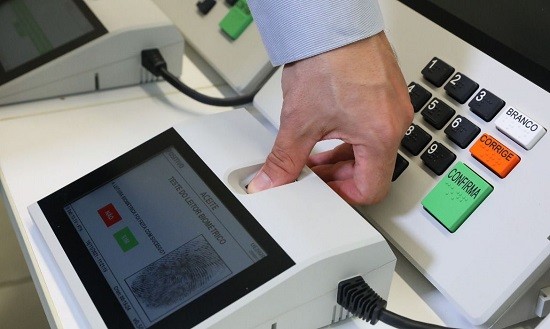 Eleitores sem cadastro biométrico estão aptos a votar