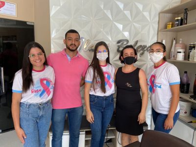 Prefeitura realiza ação do Outubro Rosa em espaços de beleza de Lagarto