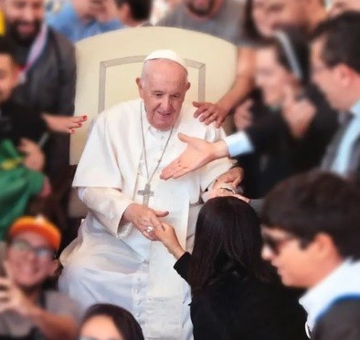 Representantes da Paróquia da Piedade são recebidos pelo Papa Francisco