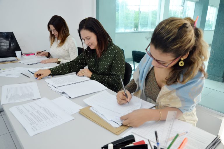 Prorrogado o prazo para inscrição no processo seletivo de diretor de escola