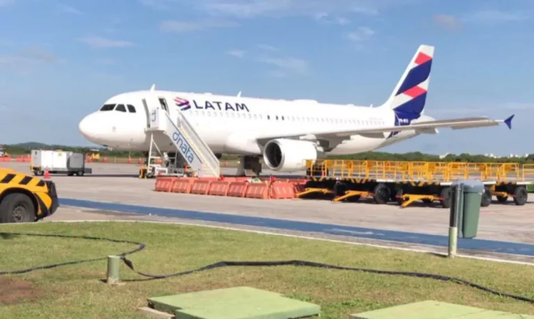 Aeronave apresenta problemas e faz pouso em aeroporto de Aracaju