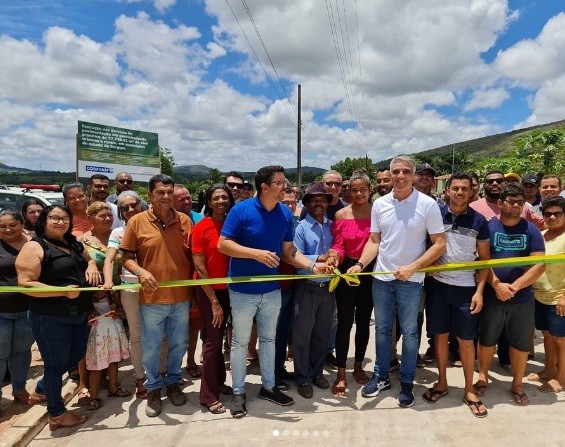 Deputado Fábio Reis inaugura pavimentação em Santa Rosa de Lima