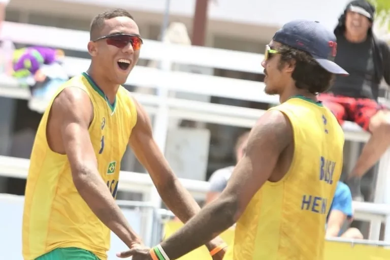 Pedro Oliveira e Henrique Camboim faturam a prata no Sul-Americano Sub-21