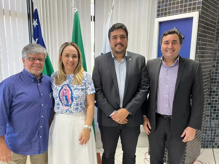 Filha de Belivaldo Chagas é eleita superintendente do Sebrae Sergipe