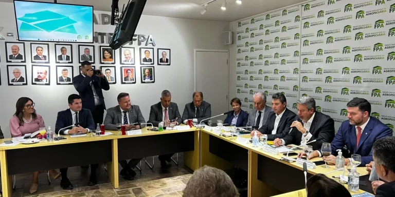 Gustinho Ribeiro é eleito presidente da Comissão de Infraestrutura e Logística