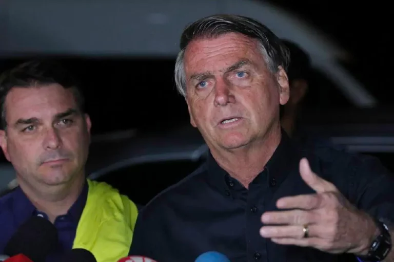 Bolsonaro nega evento de despedida e viagem nesta quarta-feira