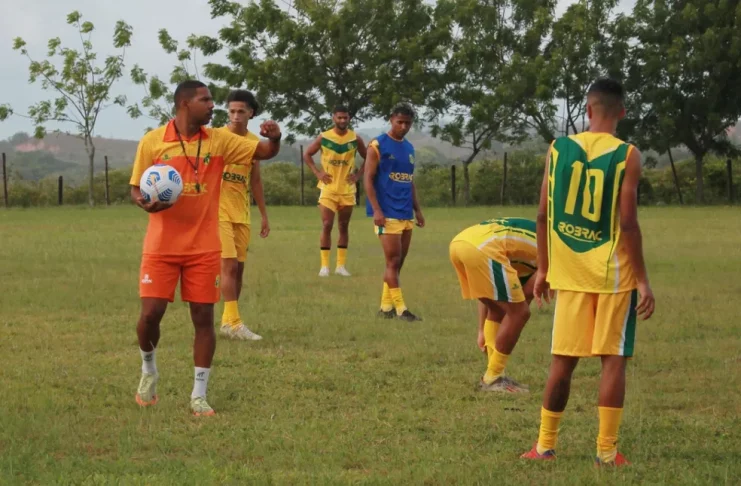 Estanciano inicia os trabalhos de pré-temporada — Foto: Washington Reis/Estanciano