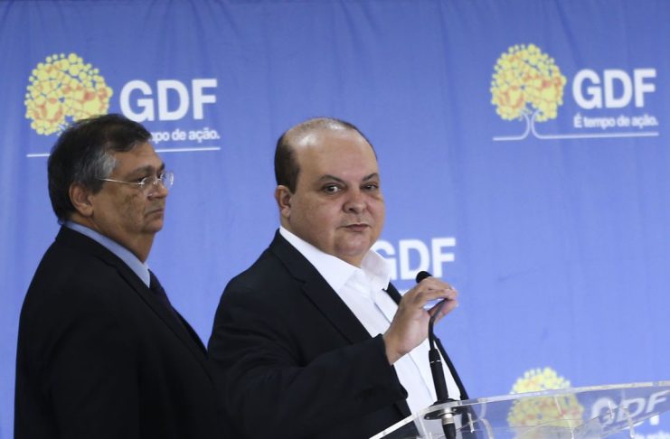 O futuro da Defesa José Múcio Monteiro e da Justiça, Flavio Dino, falam à imprensa após reunião com o governador do Distrito Federal, Ibaneis Rocha