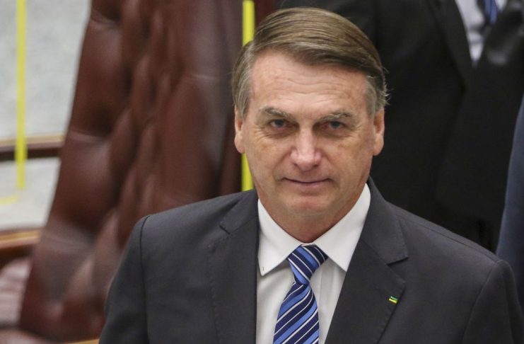 O presidente da República, Jair Bolsonaro,participa de cerimônia de posse dos desembargadores Messod Azulay Neto e Paulo Sérgio Domingues, como ministros do Superior Tribunal de Justiça (STJ).