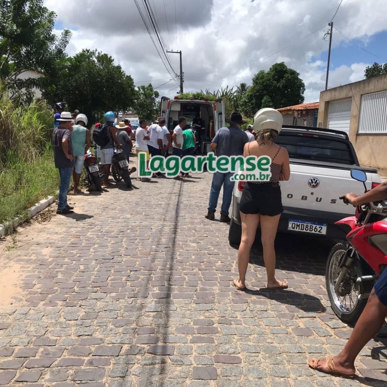 Colisão entre motos deixa dois feridos no povoado Brejo