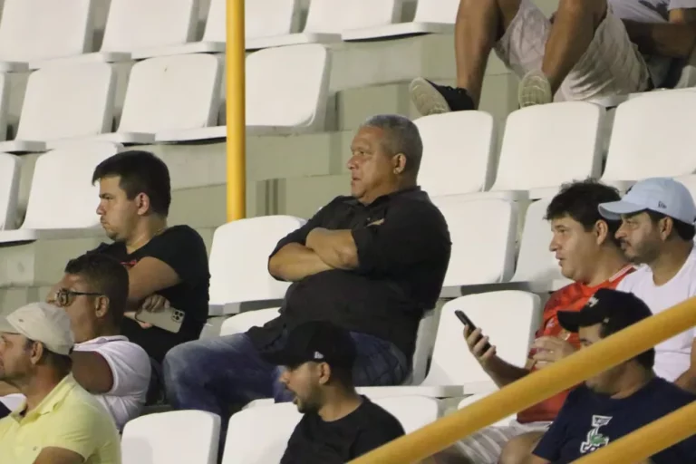 Givanildo Sales vai à Arena Batistão “espionar” próximo adversário do Lagarto