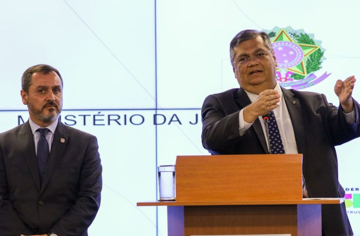 Brasília (DF) -16/02/2023 0 ministro da Justiça, Flávio Dino, acompanhando do diretor-geral da Polícia Federal, Andrei Rodrigues, durante coletiva.
(Foto: Fabio Rodrigues-Pozzebom)