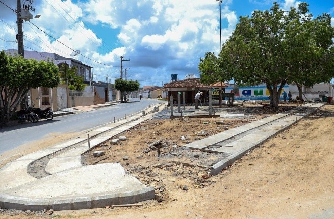 Prefeitura de Simão Dias executa obras no Conjunto Caçula Valadares