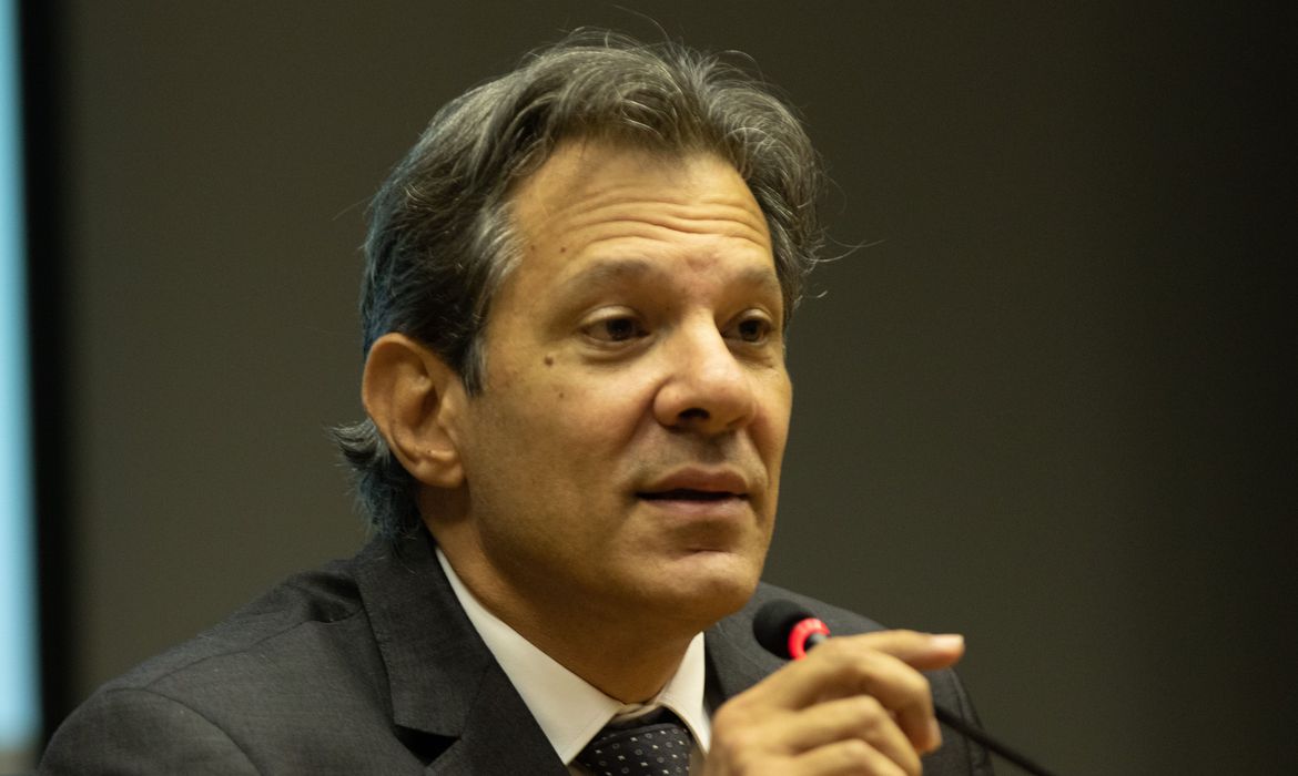 Brasília (DF) 28/02/2023 O ministro da Fazenda, Fernando Haddad, durante coletiva sobre reonaração de combustíveis