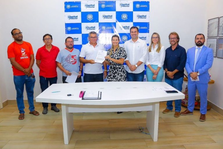 Prefeitura de Lagarto concede reajuste do piso dos professores