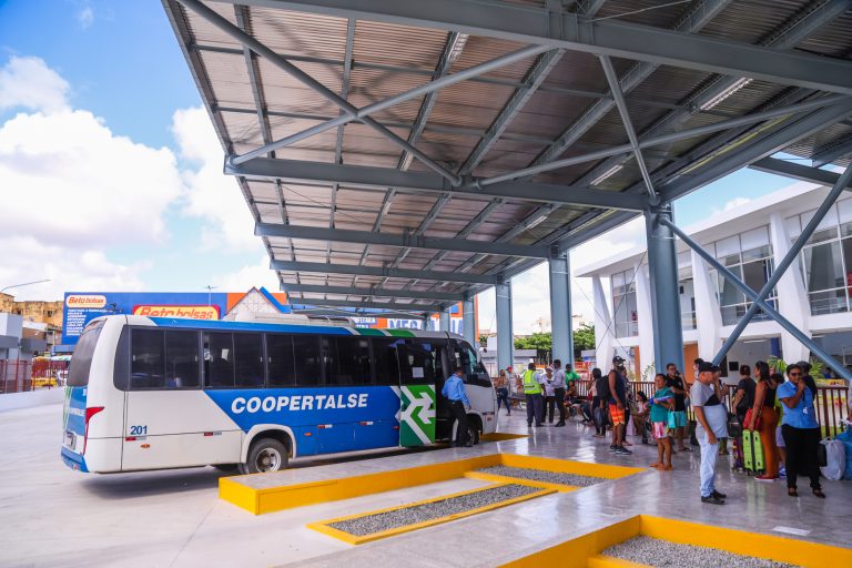 Feriado de Tiradentes terá aumento na frota do transporte intermunicipal
