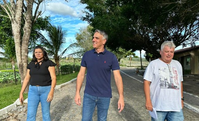 Fábio Reis anuncia R$ 200 mil em emendas para a Fazenda da Esperança