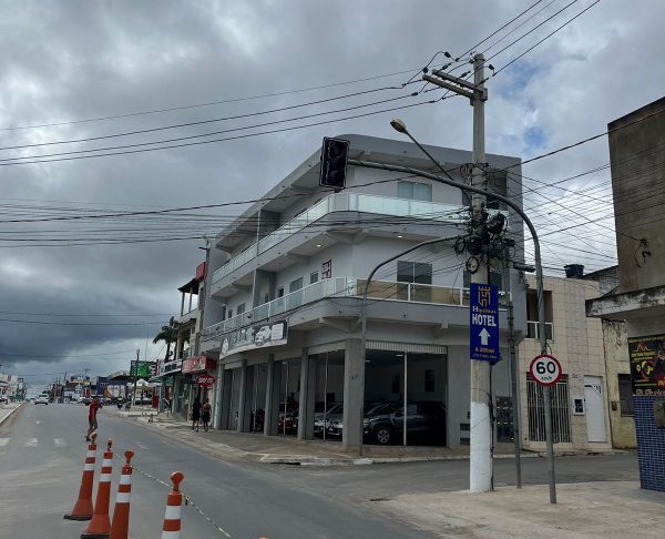 CCF9728B-51A2-4A5C-B725-107F45E0375C