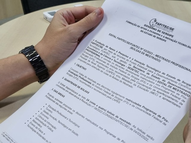 Governo lança primeiro edital para bolsas de mestrado profissional