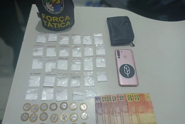 7ºBPM prende homem por tráfico de drogas no bairro Loiola