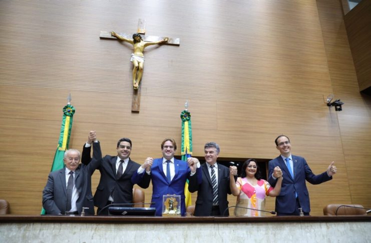 mesa_diretora_alese_foto_jadilsonsimoes-1200x800 (1)