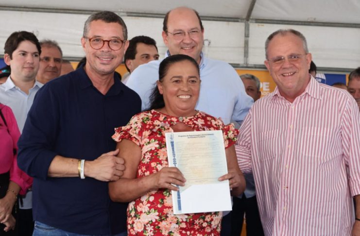 slide_d938f7ab467511f71667cb2001d25623