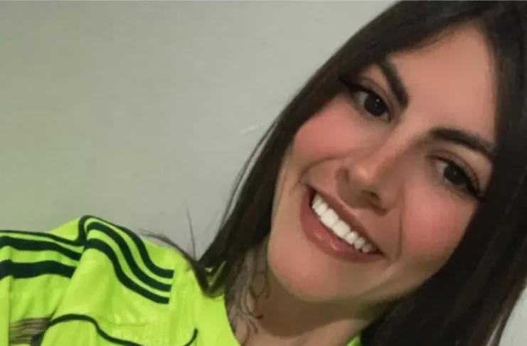 Gabriela Anelli, 23 anos, torcedora morta em confusão no jogo Palmeiras x Flamengo — Foto: Arquivo pessoal