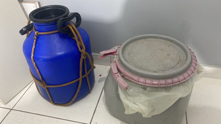 PC elucida crime de furto de 120 litros de mel em Tobias Barreto