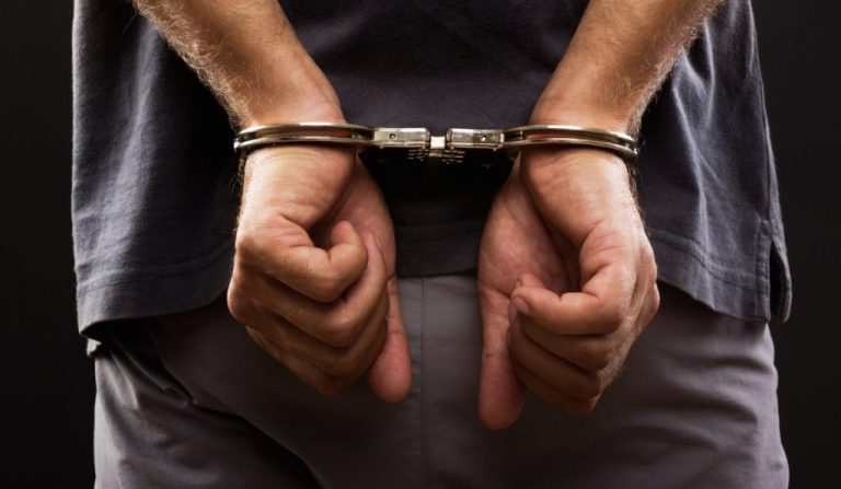 Homem com mandado de prisão em aberto é preso em Lagarto