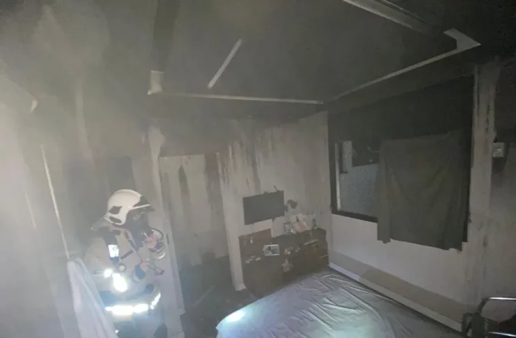 Mulher fica ferida durante incêndio em apartamento na Zona Sul de Aracaju — Foto: CBM/SE