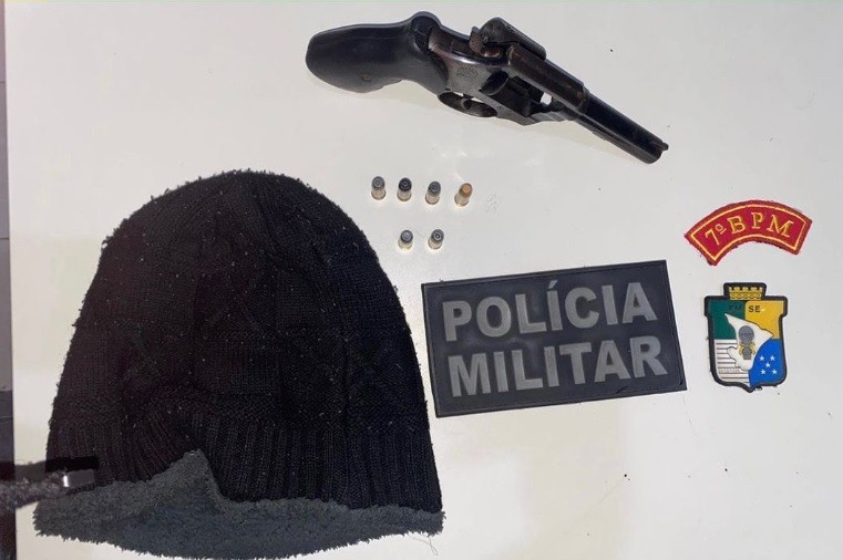 Homem é preso por porte ilegal de arma de fogo no povoado Brasília