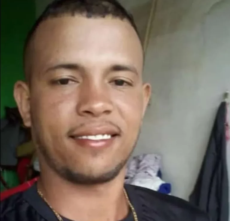 Homem morre após tentar embarcar e ser atropelado por ônibus em Aracaju
