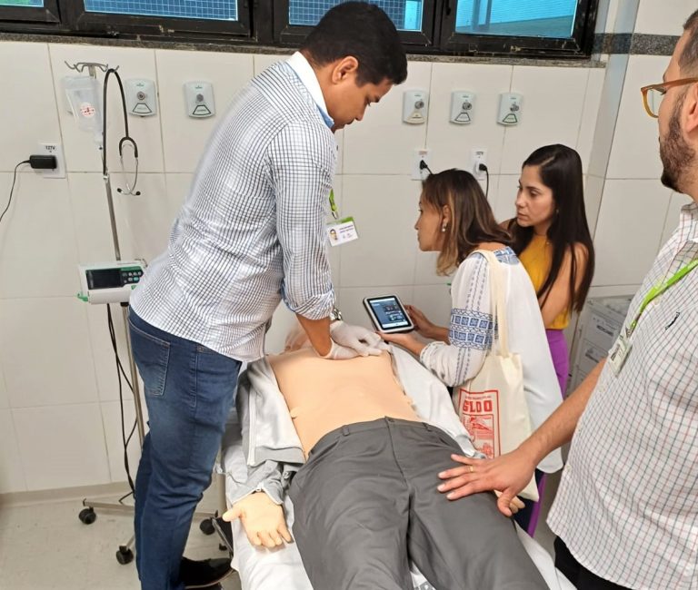 Laboratório de simulação realística do HUL entra em funcionamento