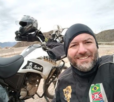 Lagartense realiza sonho de viajar pela América Latina de moto