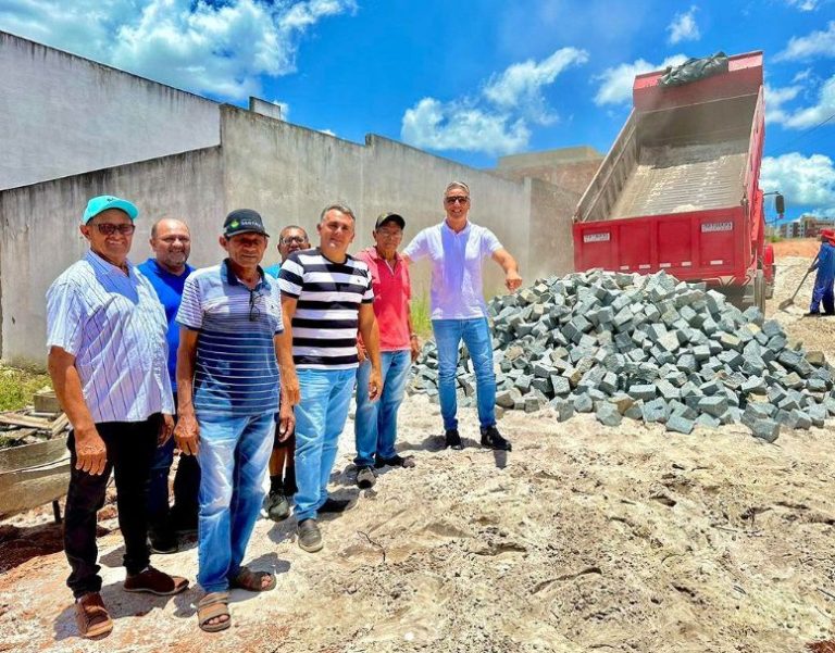 Fábio Reis viabiliza pavimentações em Lagarto e Salgado