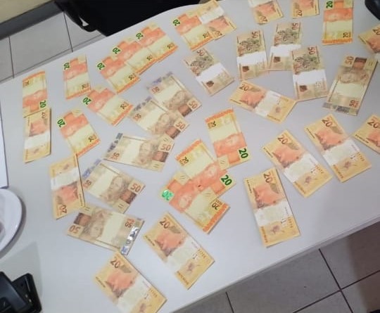 Polícia apreende mais R$ 1 mil em notas falsas em Sergipe